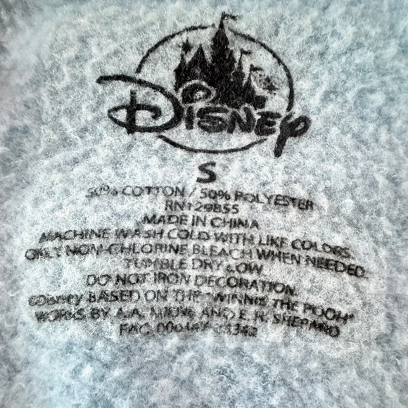 Disney Epcot World Showcase United Kingdom Winnie The Pooh Hoodie Jacket Small - Picture 2 of 9